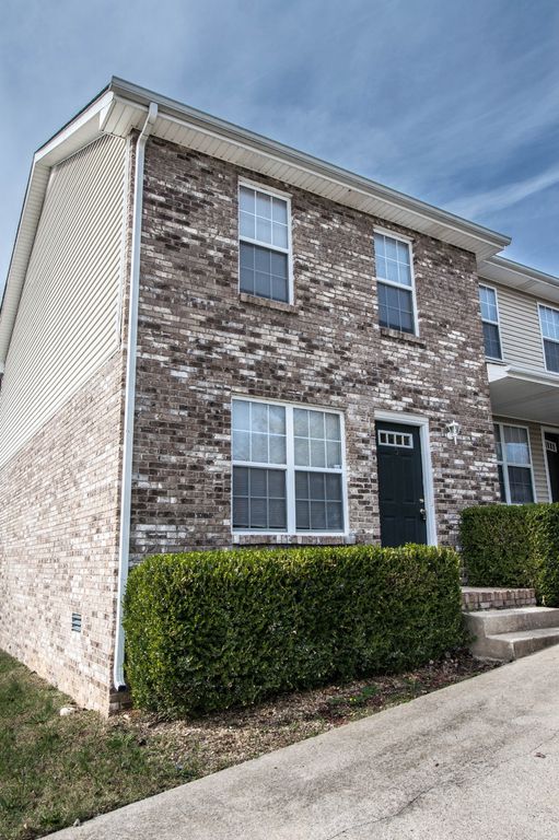 560 Hietts Ln Apt 5, Clarksville, TN 37043