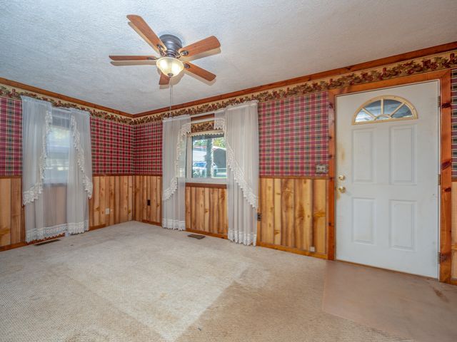 36 Teaberry Lane, Wellington, KY 40387