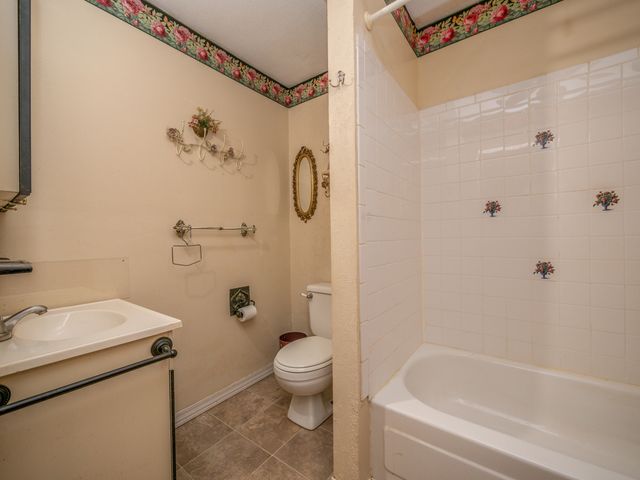 36 Teaberry Lane, Wellington, KY 40387