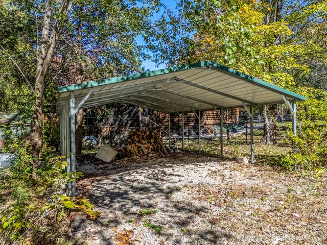 36 Teaberry Lane, Wellington, KY 40387