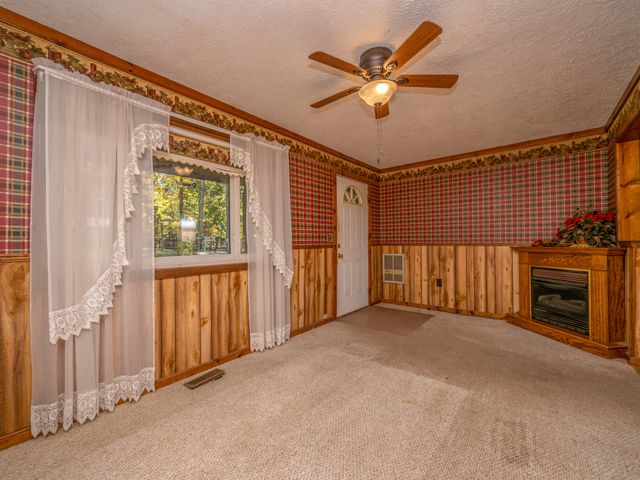 36 Teaberry Lane, Wellington, KY 40387