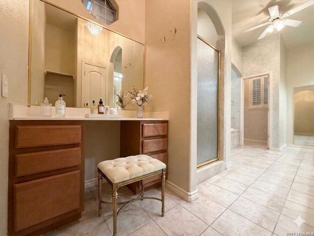 1116 Stagecoach Trl, San Marcos, TX 78666