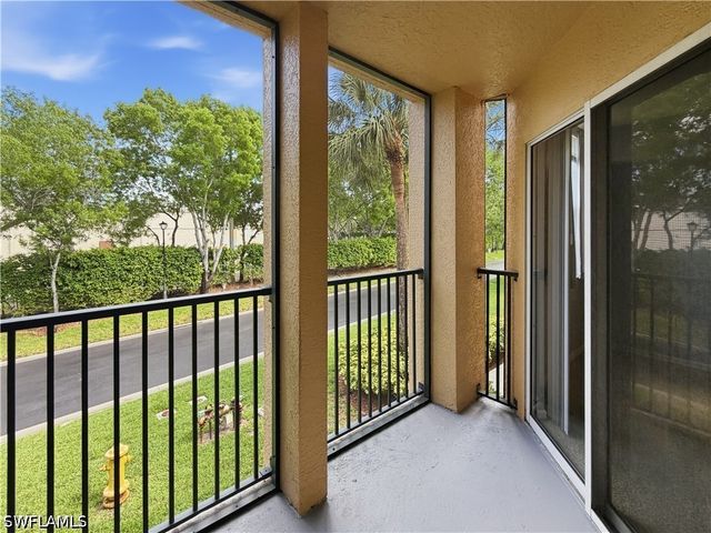 8687 River Homes LN 4207, Bonita Springs, FL 34135