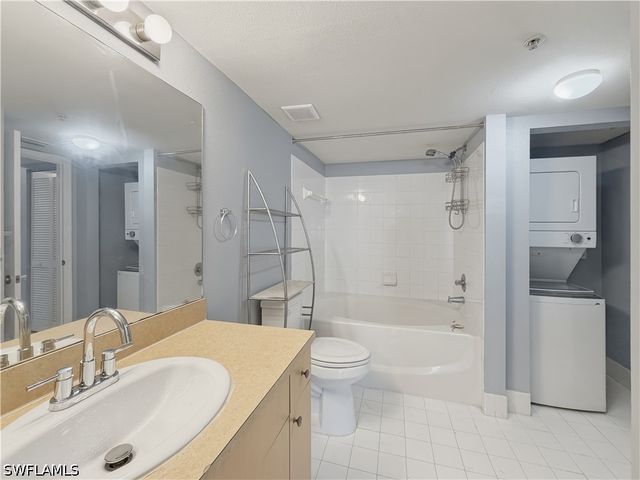 8687 River Homes LN 4207, Bonita Springs, FL 34135