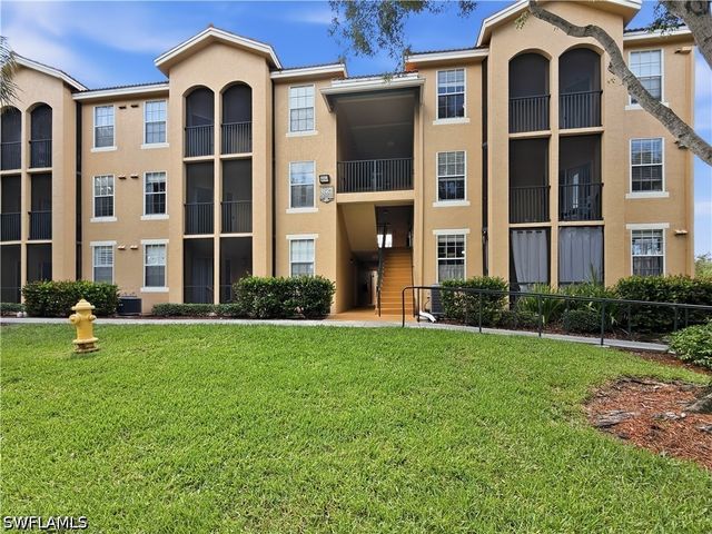 8687 River Homes LN 4207, Bonita Springs, FL 34135
