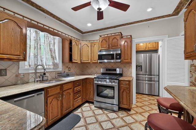 20 75TH ST, North Bergen, NJ 07047