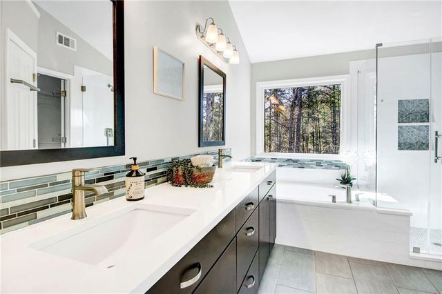 1120 Northpoint Trace, Roswell, GA 30076