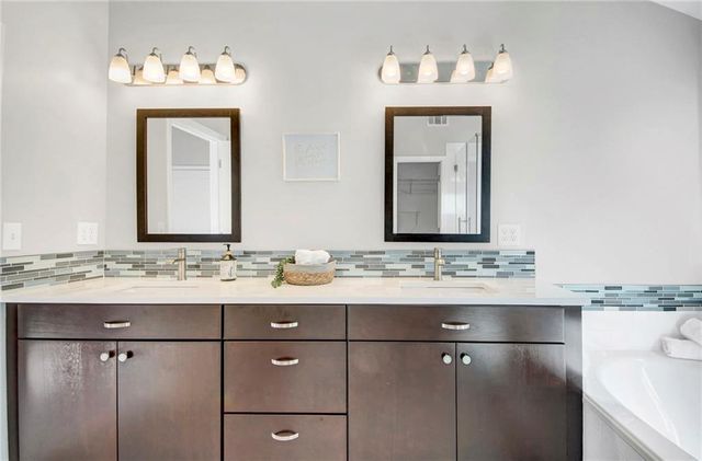 1120 Northpoint Trace, Roswell, GA 30076