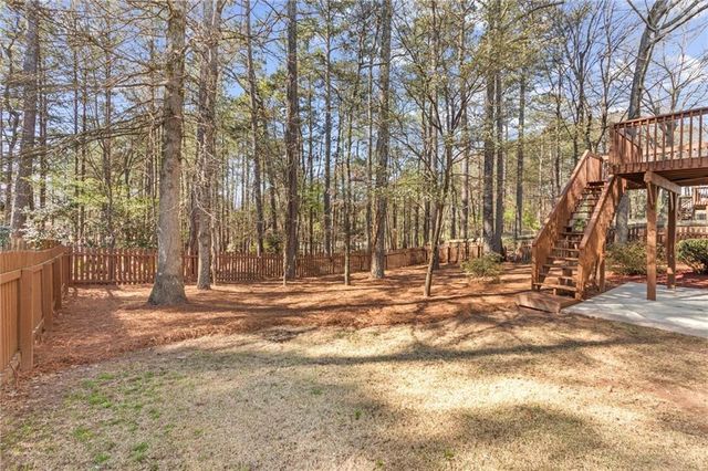 1120 Northpoint Trace, Roswell, GA 30076