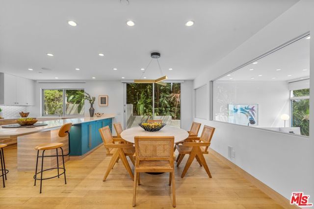 2129 Redcliff Street, Los Angeles, CA 90039