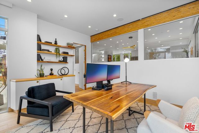 2129 Redcliff Street, Los Angeles, CA 90039