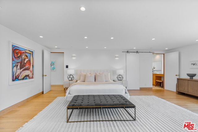 2129 Redcliff Street, Los Angeles, CA 90039