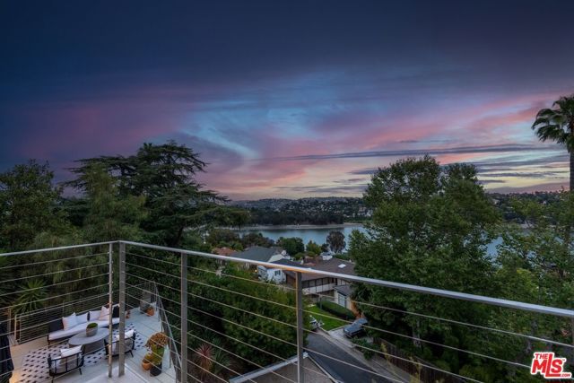 2129 Redcliff Street, Los Angeles, CA 90039