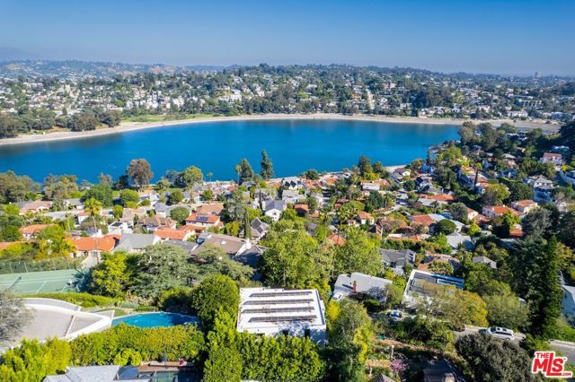 2129 Redcliff Street, Los Angeles, CA 90039