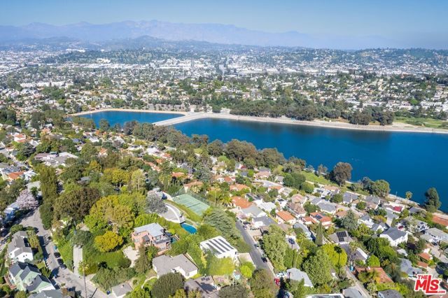 2129 Redcliff Street, Los Angeles, CA 90039