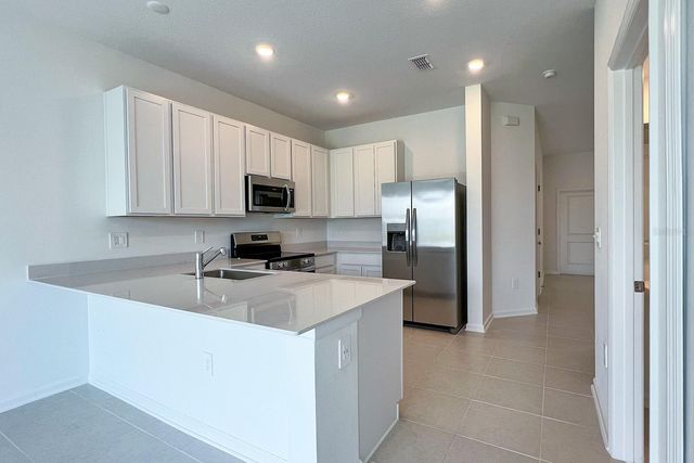 2607 SKYLINE LOOP, Kissimmee, FL 34758