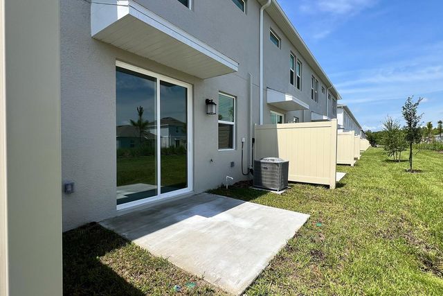 2607 SKYLINE LOOP, Kissimmee, FL 34758