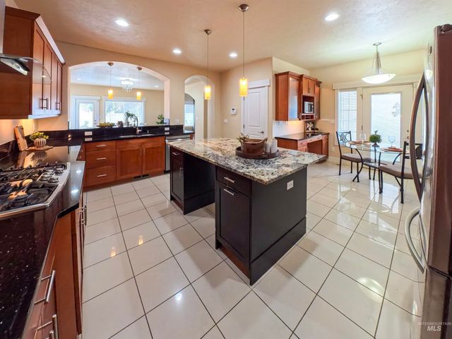 12773 W Engelmann Dr, Boise, ID 83713