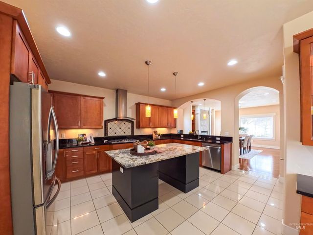 12773 W Engelmann Dr, Boise, ID 83713