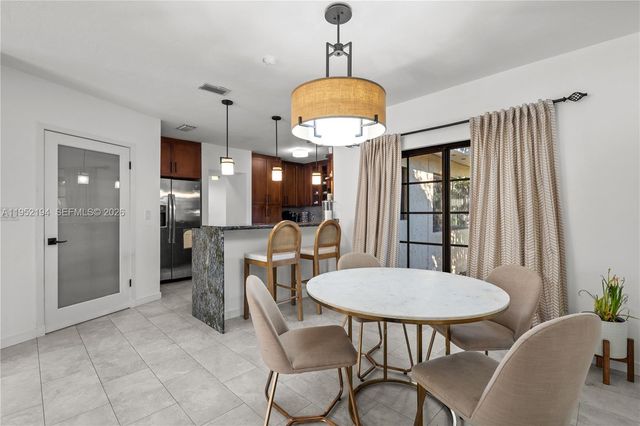 1561 Bird Rd, Coral Gables, FL 33146