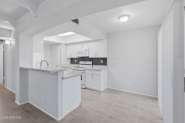 780 E EUGIE AVE Avenue, Phoenix, AZ 85022