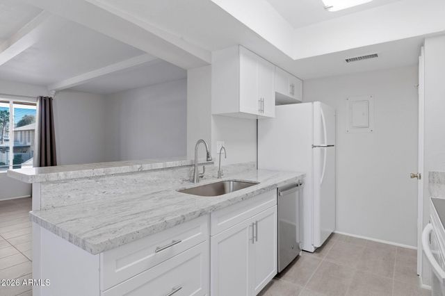 780 E EUGIE AVE Avenue, Phoenix, AZ 85022