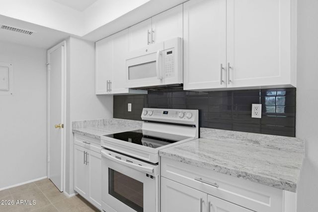 780 E EUGIE AVE Avenue, Phoenix, AZ 85022