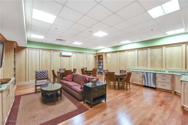 12550 Lake Avenue 802, Lakewood, OH 44107