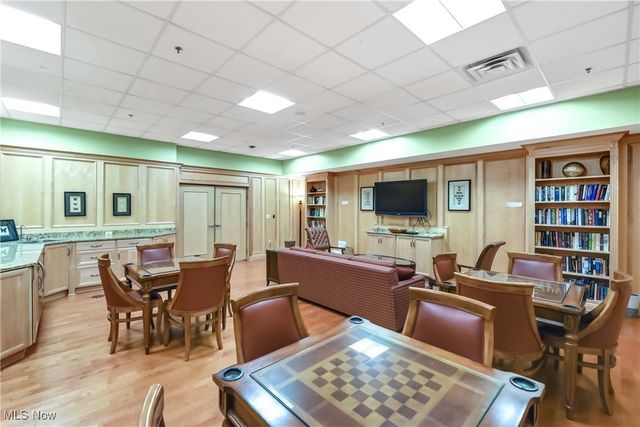 12550 Lake Avenue 802, Lakewood, OH 44107