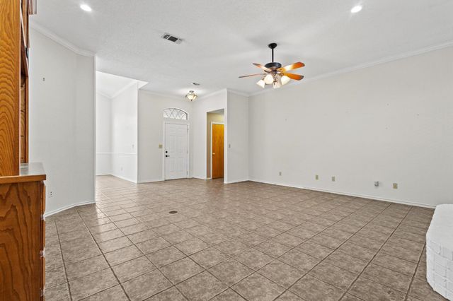 244 County Road 45010, Powderly, TX 75473