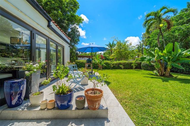 269 NE 104th St, Miami Shores, FL 33138