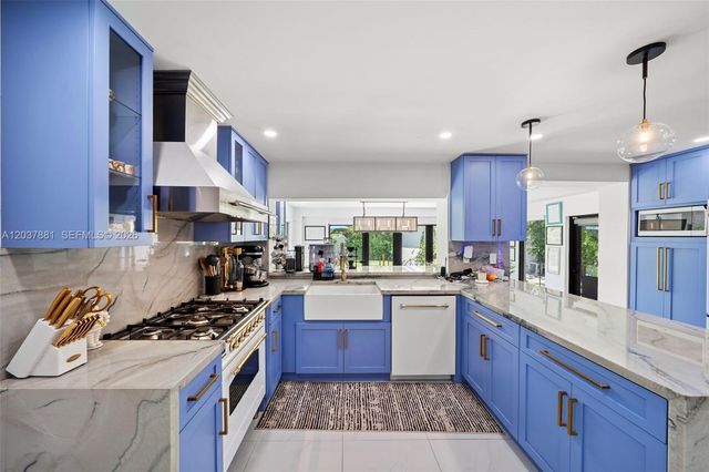 269 NE 104th St, Miami Shores, FL 33138