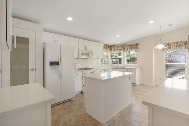 1145 E Barham Drive 160, San Marcos, CA 92078