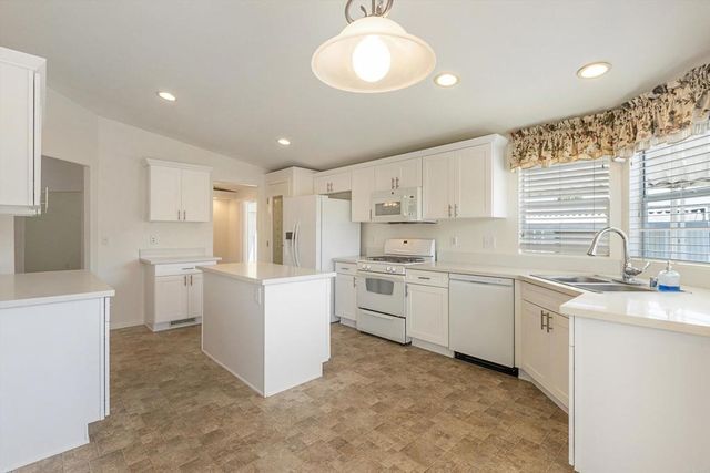 1145 E Barham Drive 160, San Marcos, CA 92078
