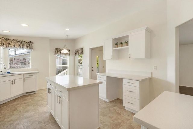 1145 E Barham Drive 160, San Marcos, CA 92078
