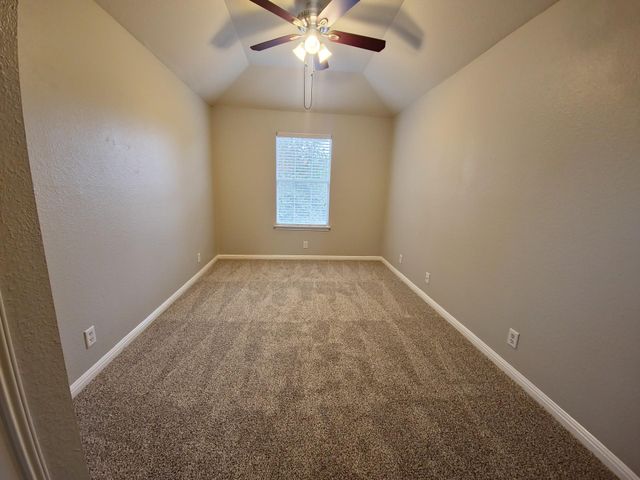 107 Orange Tree LN, Georgetown, TX 78626