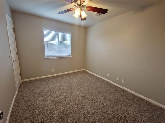 107 Orange Tree LN, Georgetown, TX 78626