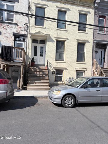 318 1st Street, Albany, NY 12206