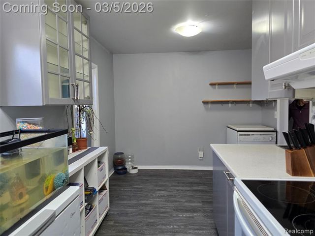 21785 Negaunee Street, Southfield, MI 48033