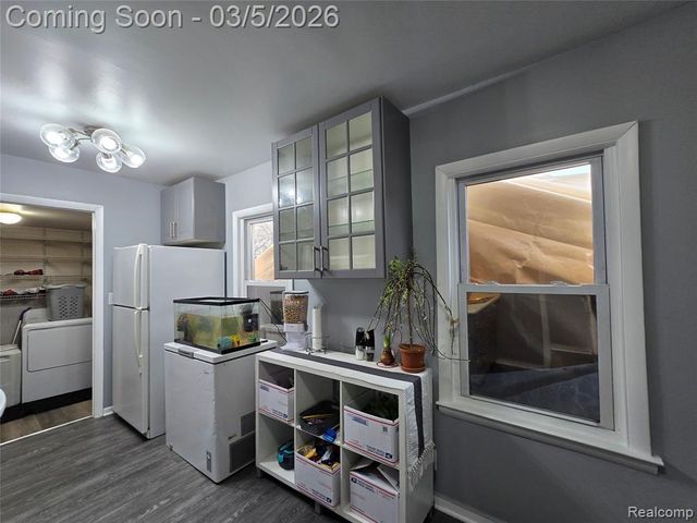 21785 Negaunee Street, Southfield, MI 48033