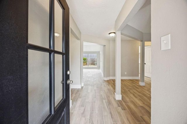 2942 Waterloo Road, Pearland, TX 77581