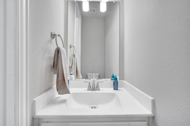 320 Berkeley Drive, Waxahachie, TX 75167