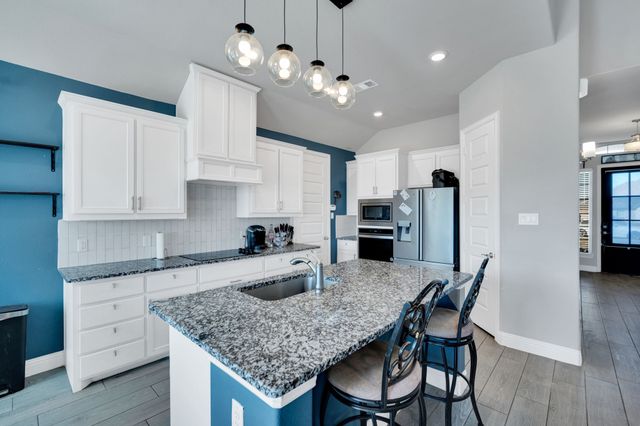 320 Berkeley Drive, Waxahachie, TX 75167