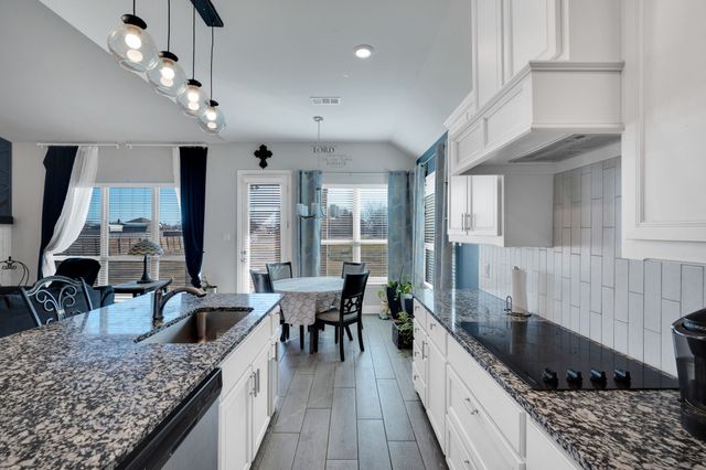 320 Berkeley Drive, Waxahachie, TX 75167