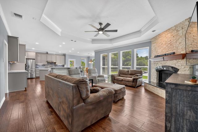 1224 Boling Ranch Road N, Azle, TX 76020
