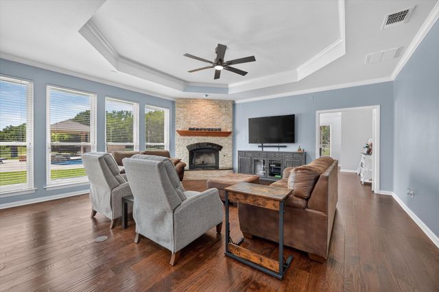 1224 Boling Ranch Road N, Azle, TX 76020