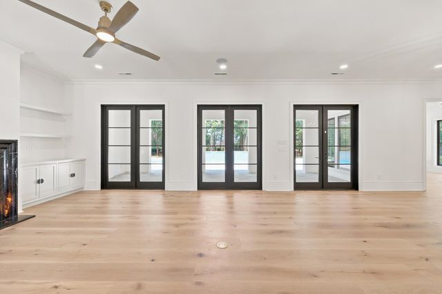9413 Park St., Myrtle Beach, SC 29572