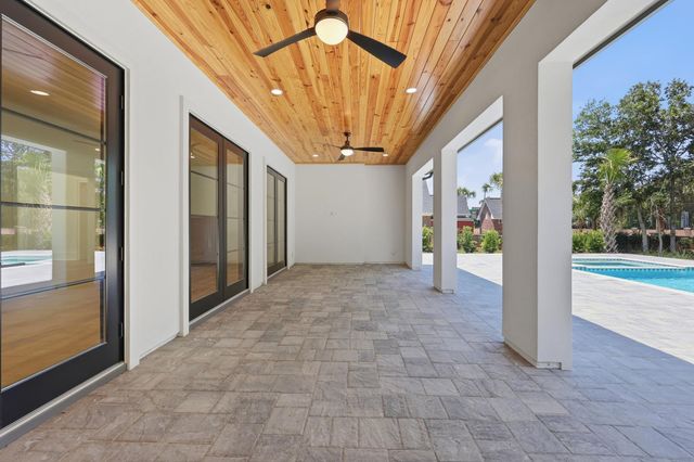 9413 Park St., Myrtle Beach, SC 29572