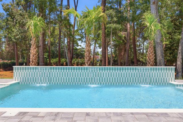 9413 Park St., Myrtle Beach, SC 29572