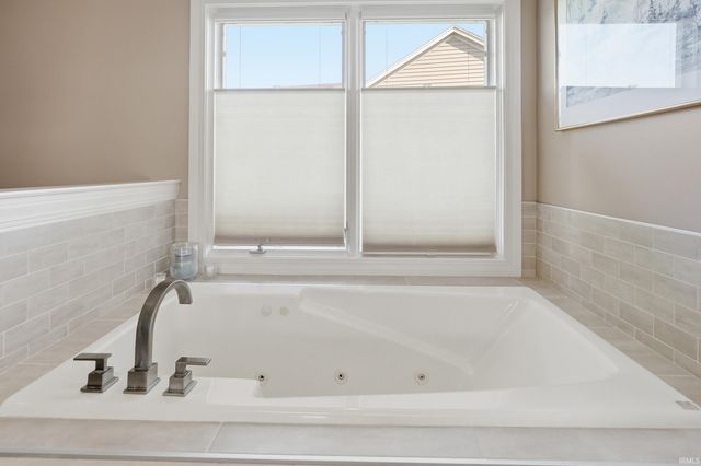 517 Bayspring Drive, Fort Wayne, IN 46814